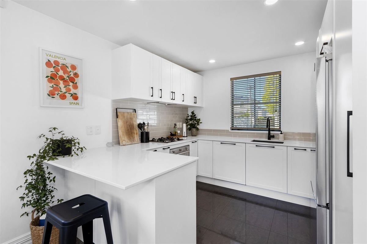 19 Hendon Street, Edgeware, Christchurch - Carousel 2