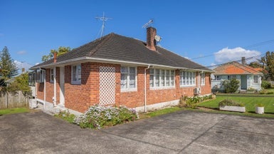 10 McCulloch Road, Panmure, Auckland - Carousel 1