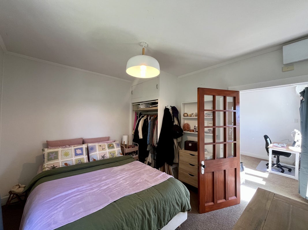94 Sutherland Road, Melrose, Wellington - Carousel 1