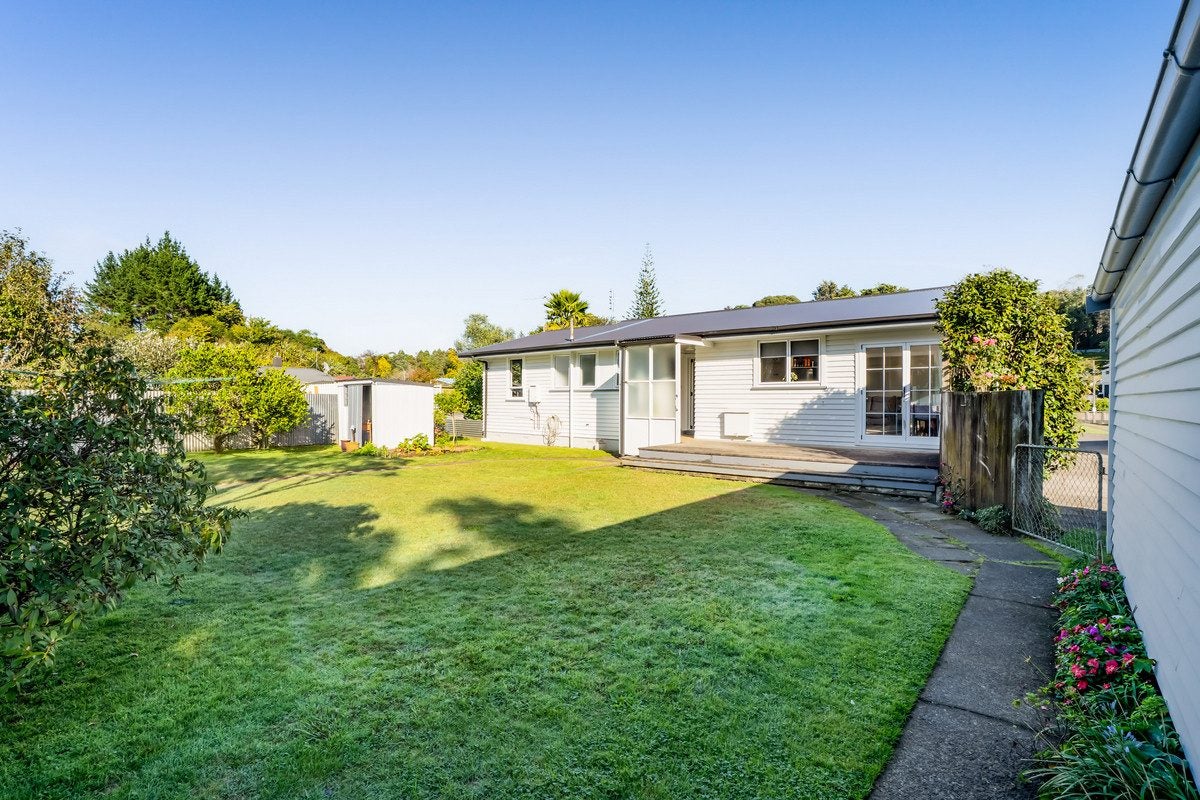51B Blagdon Road, Blagdon, New Plymouth - Carousel 1