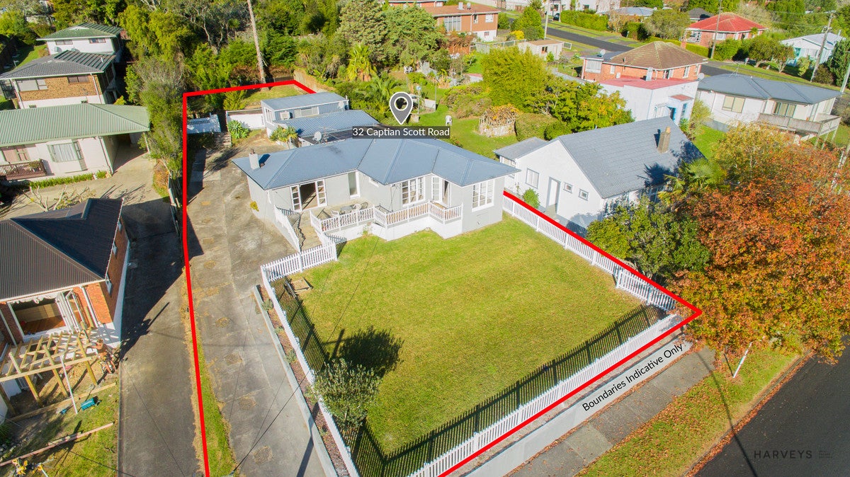 32 Captain Scott Road, Glen Eden, Auckland - Carousel 2