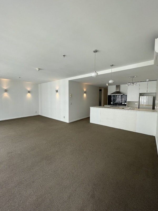 6I/164 The Terrace, Wellington Central, Wellington - Carousel 2