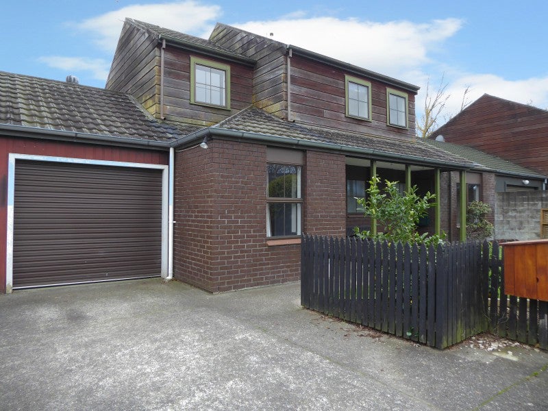 128B Victoria Avenue, Hokowhitu, Palmerston North - Carousel 1