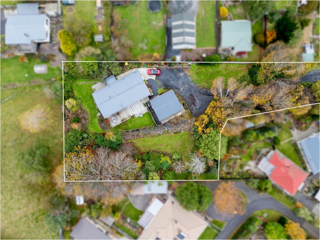 40 Brighton Road, Green Island, Dunedin - Carousel 33