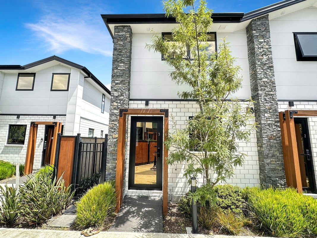 3/4 Johnston Grove, Taita, Lower Hutt - Carousel 1