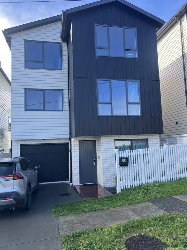 1A Rae Road, Campbells Bay, Auckland - Carousel 1