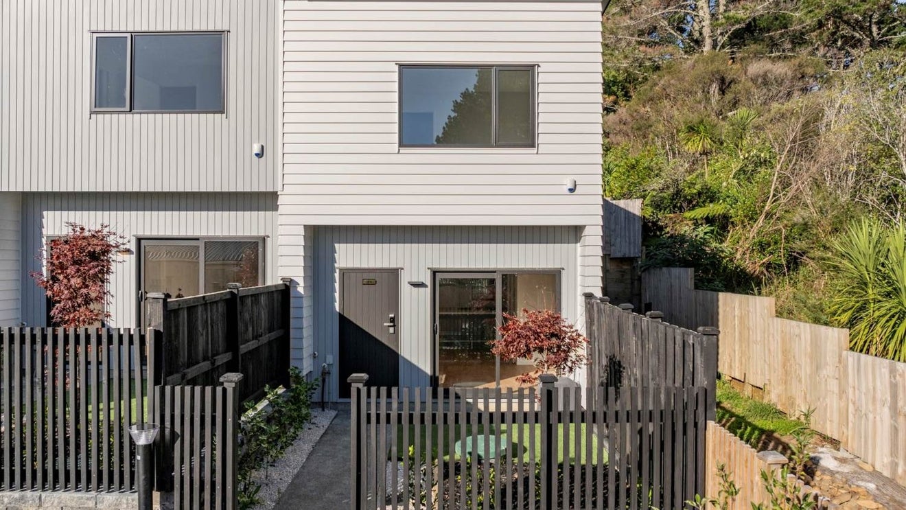 24/38 Fairlands Avenue, Waterview, Auckland - Carousel 1