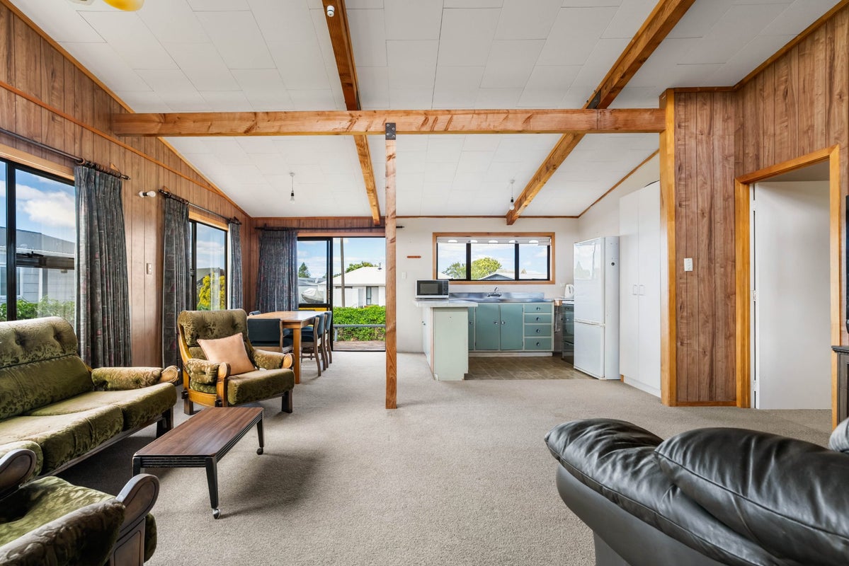 107 Lorraine Place, Whangamata, Whangamata - Carousel 2