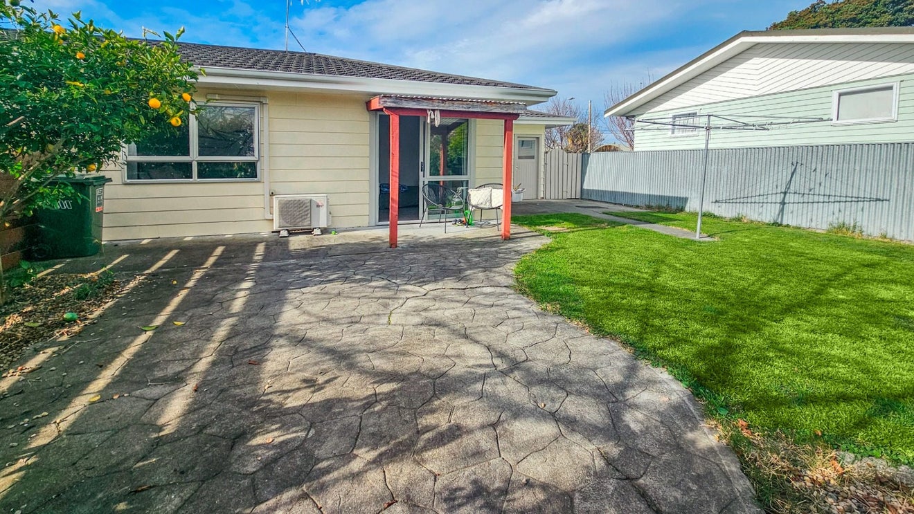 1/78 Church Road, Taradale, Napier - Carousel 2
