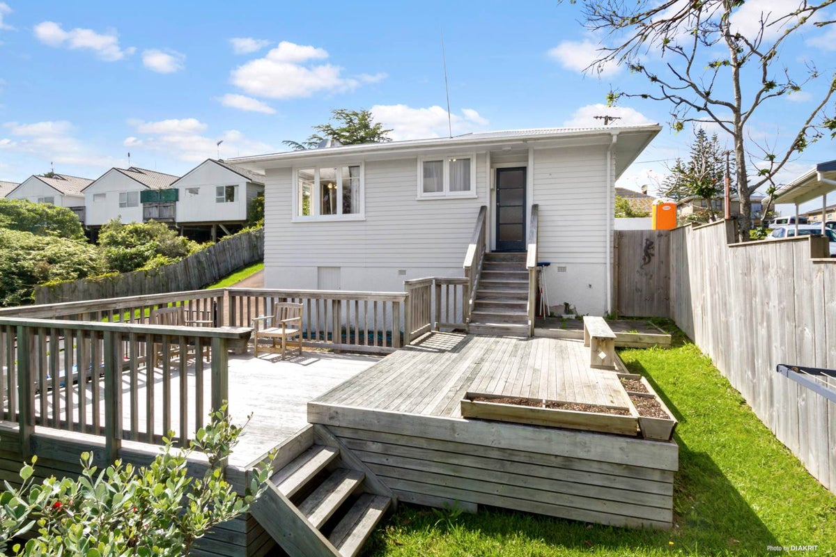 47 Webster Avenue, Mount Roskill, Auckland - Carousel 2
