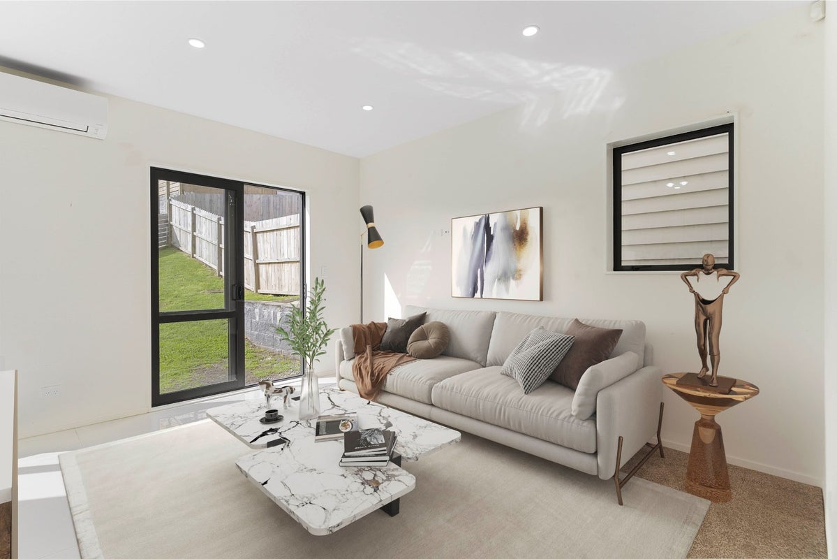 70 Joseph Street, Flat Bush, Auckland - Carousel 2
