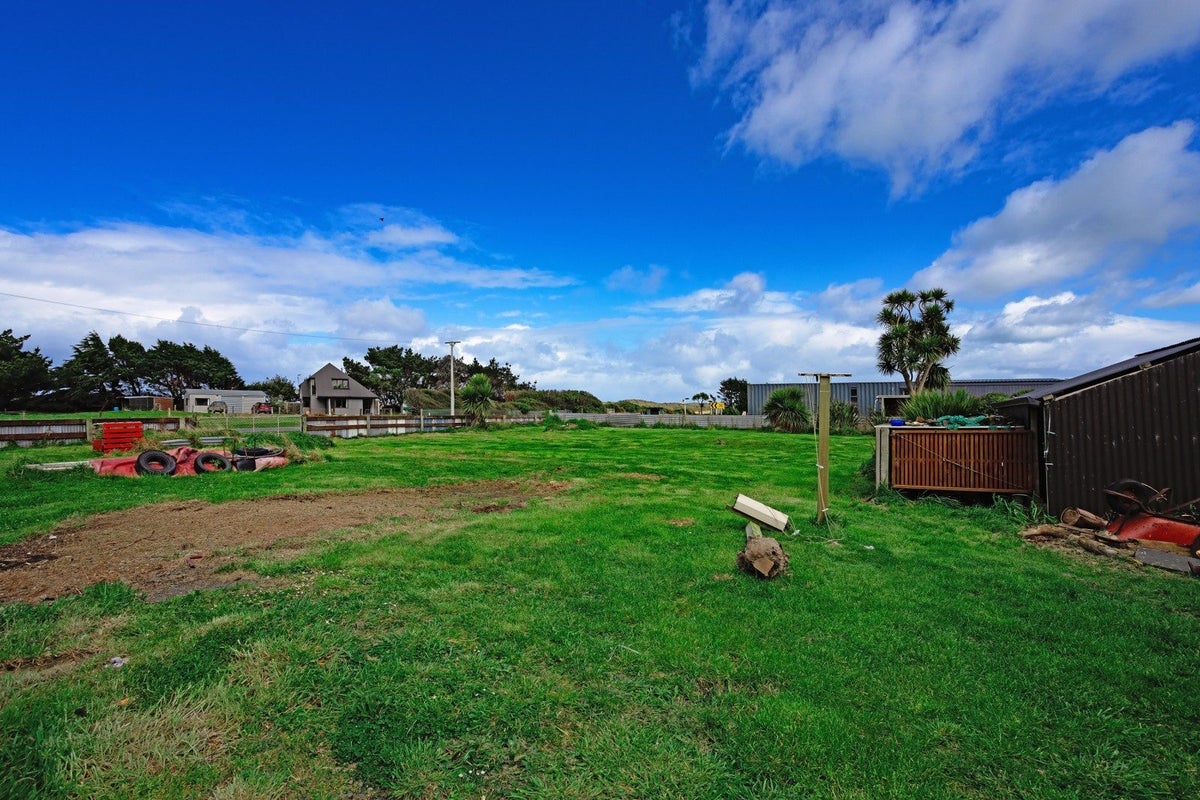 40 Neva Street, Invercargill - Carousel 2