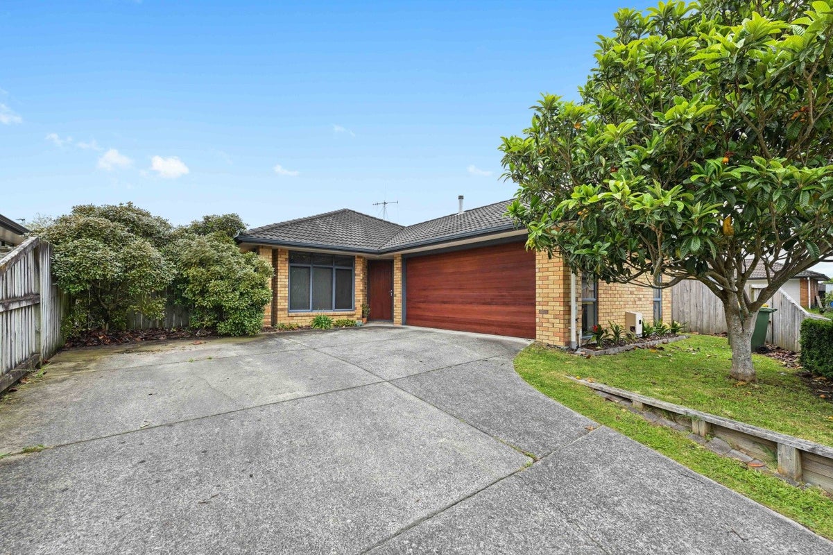 18 Salisbury Place, Hamilton East, Hamilton - Carousel 1