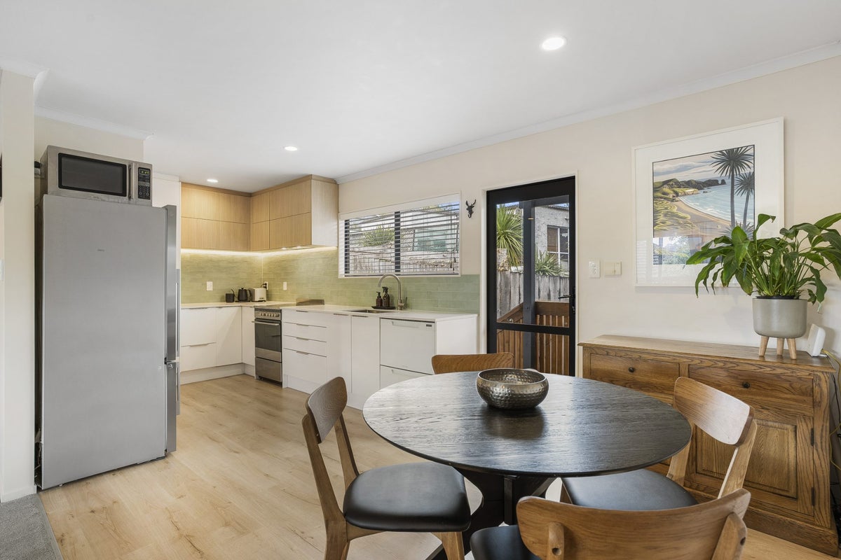 38A O'Neills Road, Swanson, Auckland - Carousel 2