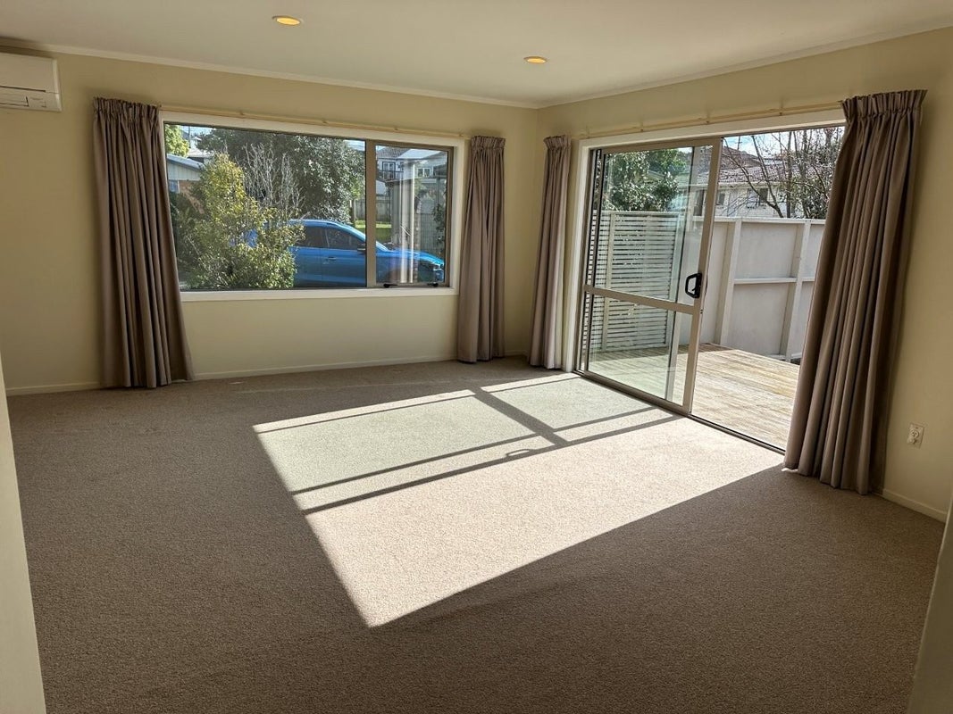 17 Unity Lane, Melville, Hamilton - Carousel 2
