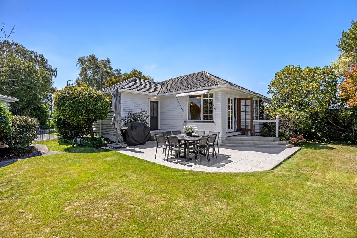 349 Wairakei Road, Burnside, Christchurch - Carousel 1