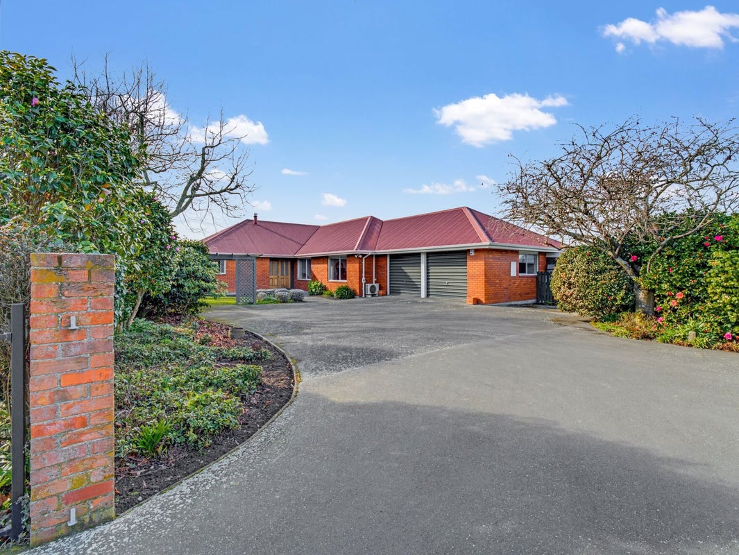 15A Buchanan Place, Allenton, Ashburton - Carousel 1