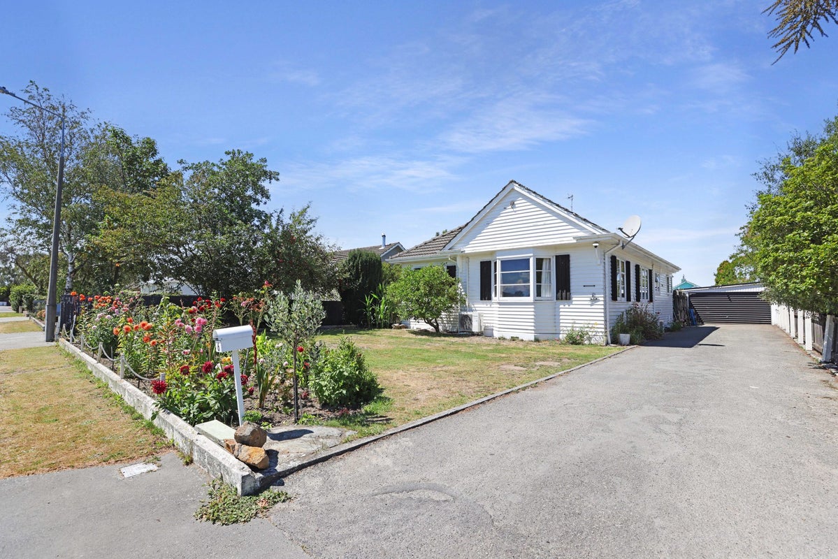 6 Kerr Street, Netherby, Ashburton - Carousel 1