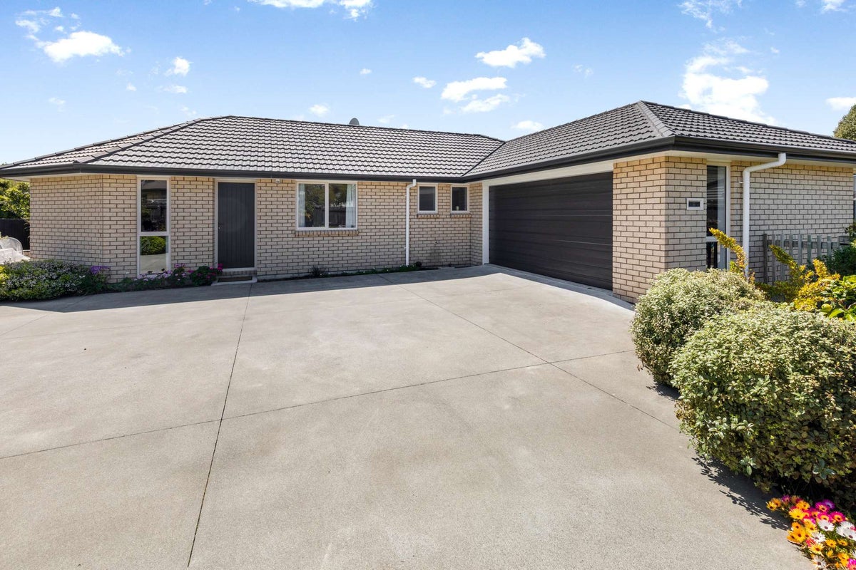 18 Poynter Place, Tawhero, Whanganui - Carousel 1
