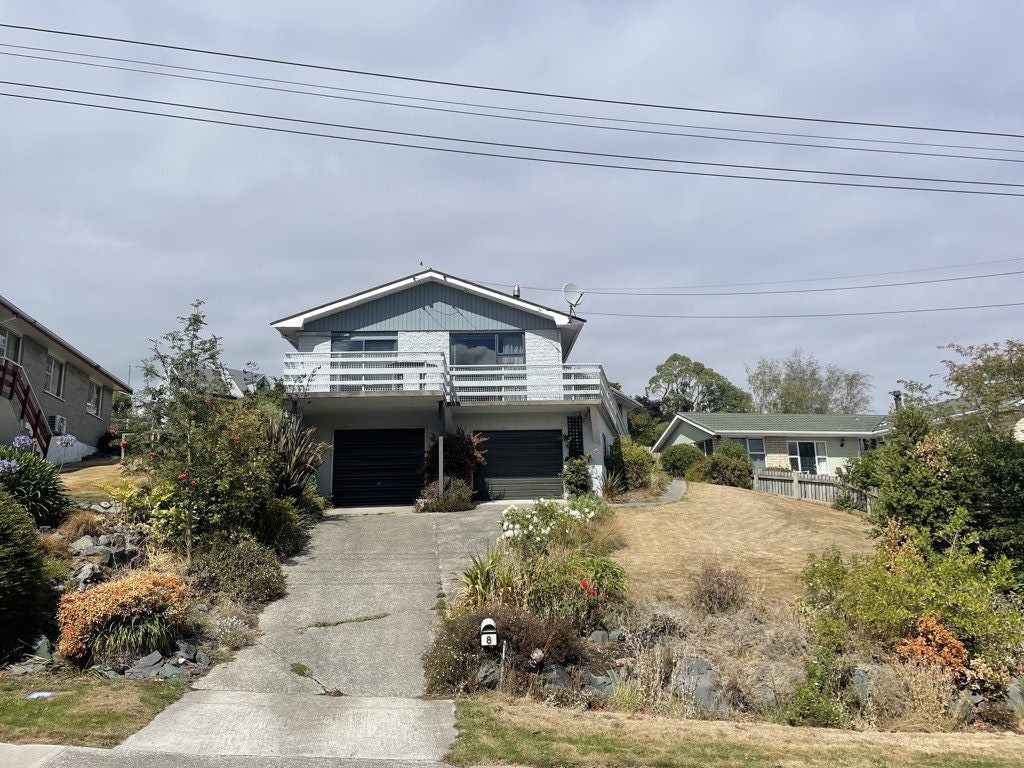8 Ipswich Street, Balclutha - Carousel 32