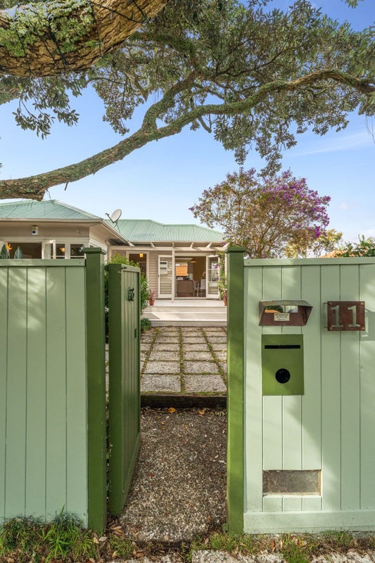 11 Irirangi Road, Greenlane, Auckland - Carousel 17