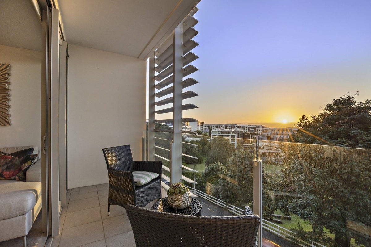 3C/14 Exmouth Street, Eden Terrace, Auckland - Carousel 1
