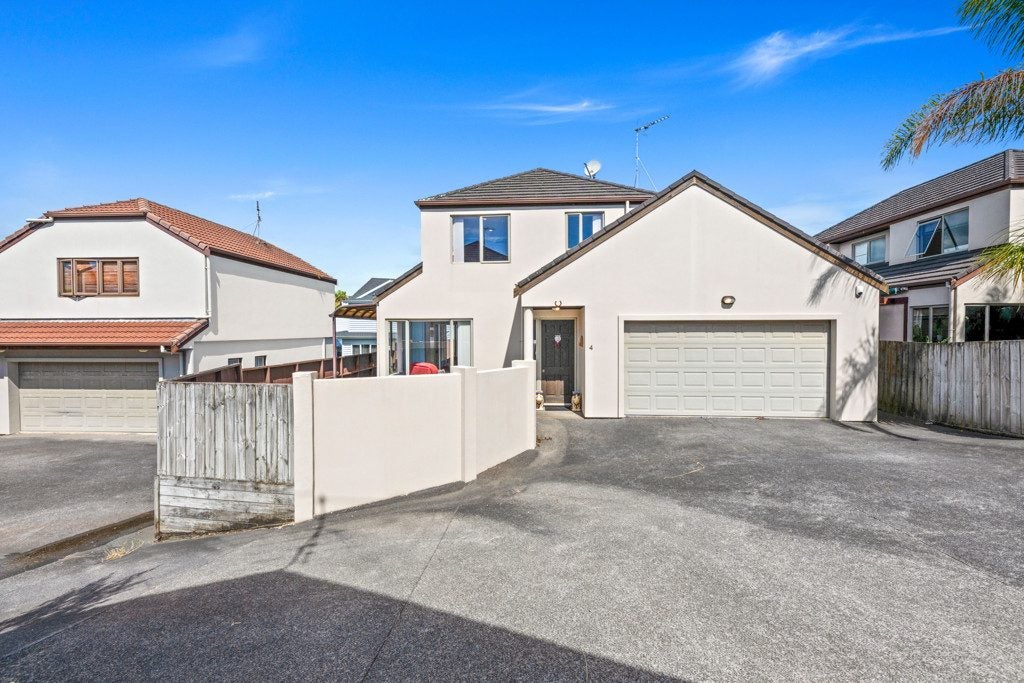 4/86 Ridge Road, Howick, Auckland - Carousel 1