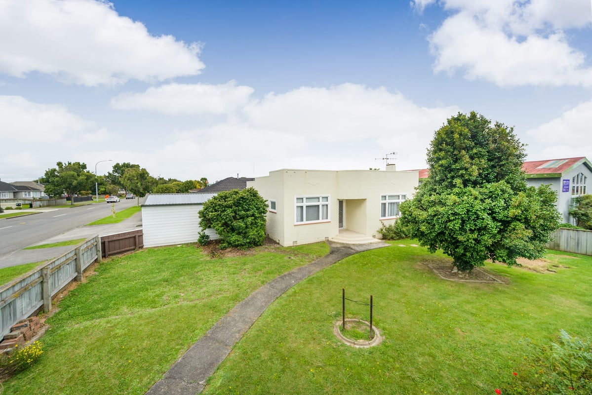 3 Rata Street, Roslyn, Palmerston North - Carousel 1