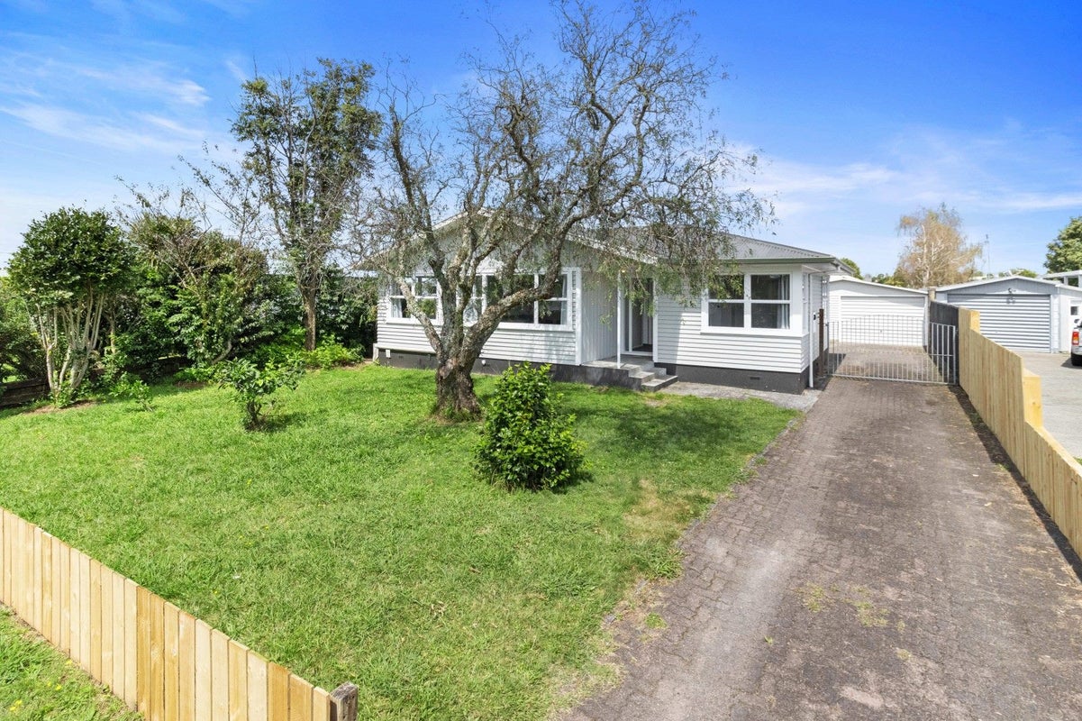 3 Grange Avenue, Nawton, Hamilton - Carousel 1