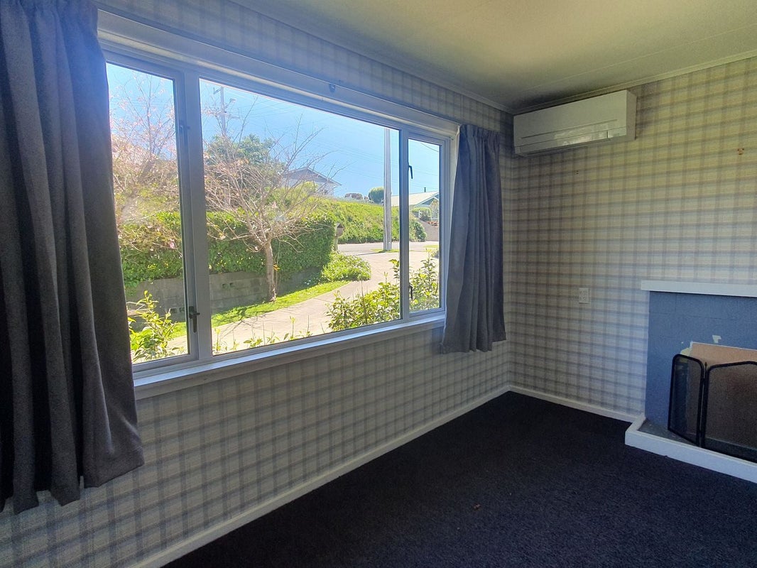 53 Bayly Road, Blagdon, New Plymouth - Carousel 12