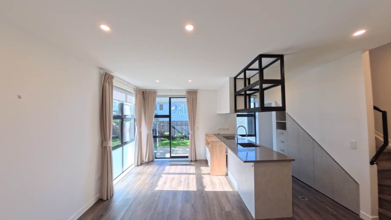1 Pataka Way, Mount Roskill, Auckland - Carousel 2