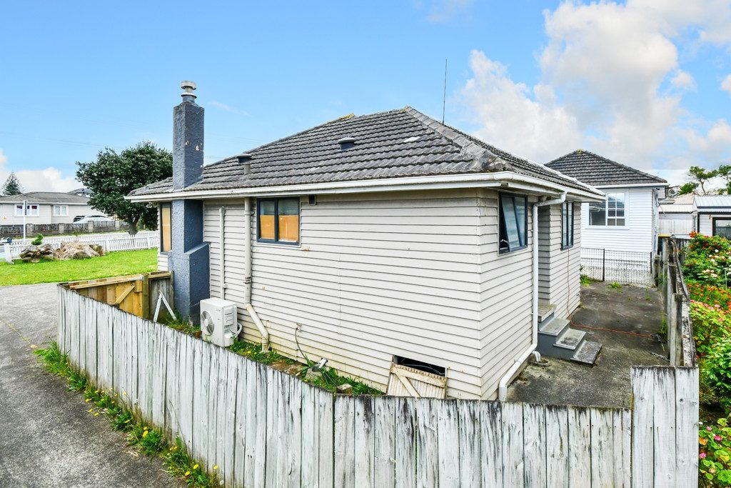 276 Puhinui Road, Papatoetoe, Auckland - Carousel 6