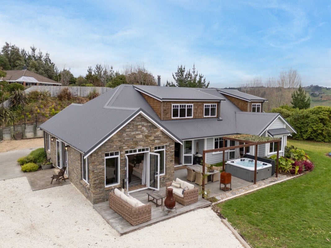 36A Crawford Road, Minden, Tauranga - Carousel 1