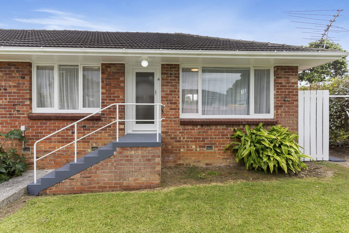 4/9 Dominion Street, Takapuna, Auckland - Carousel 1