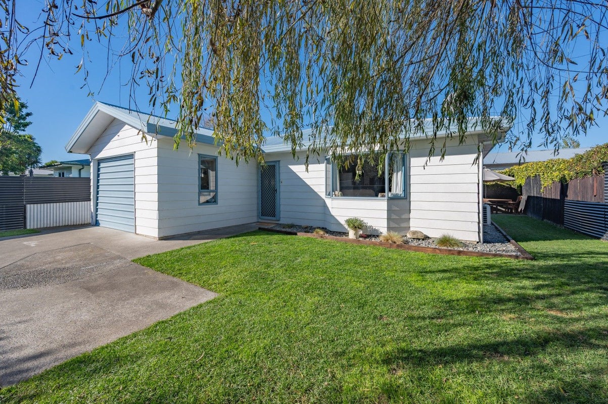 2/237 GEORGES DR, NAPIER SOUTH, NAPIER - Carousel 2