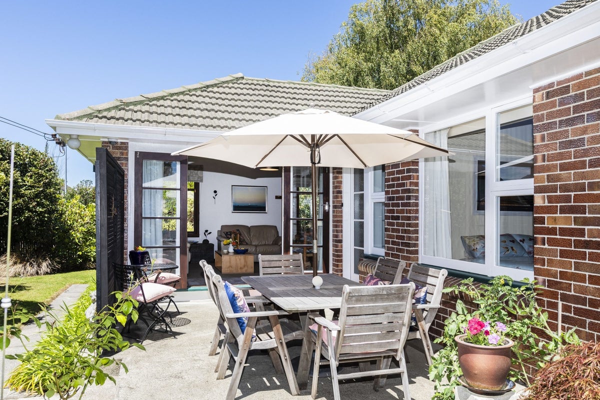 19 Hudson Street, Bryndwr, Christchurch - Carousel 1