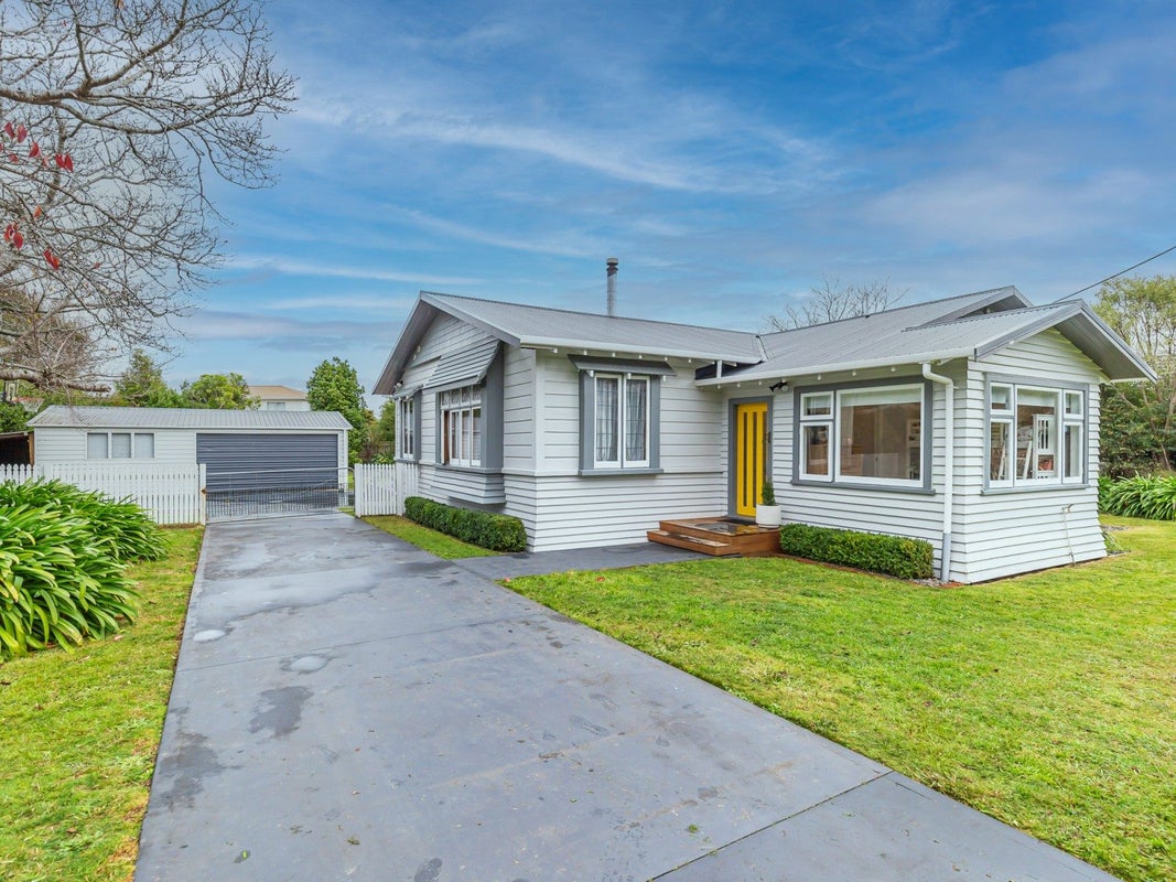 43 Kawiu Road, Levin, Levin - Carousel 2