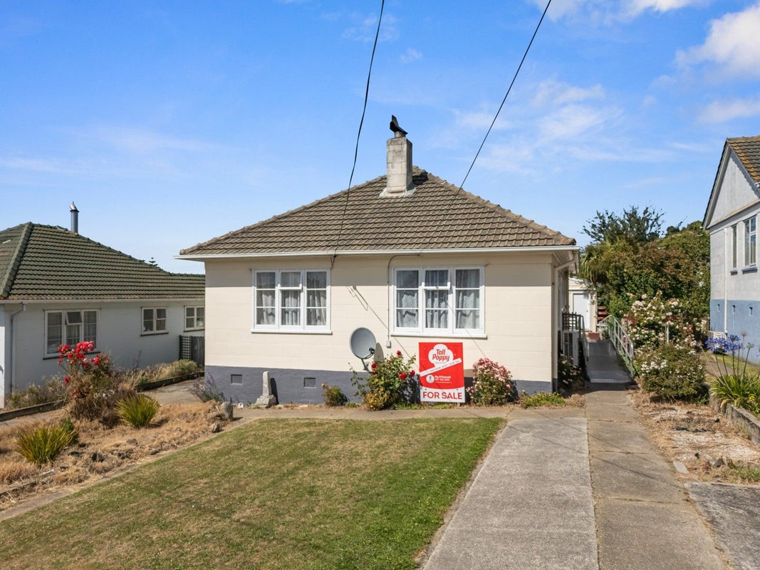 35 Frome Street, Oamaru North, Oamaru - Carousel 1
