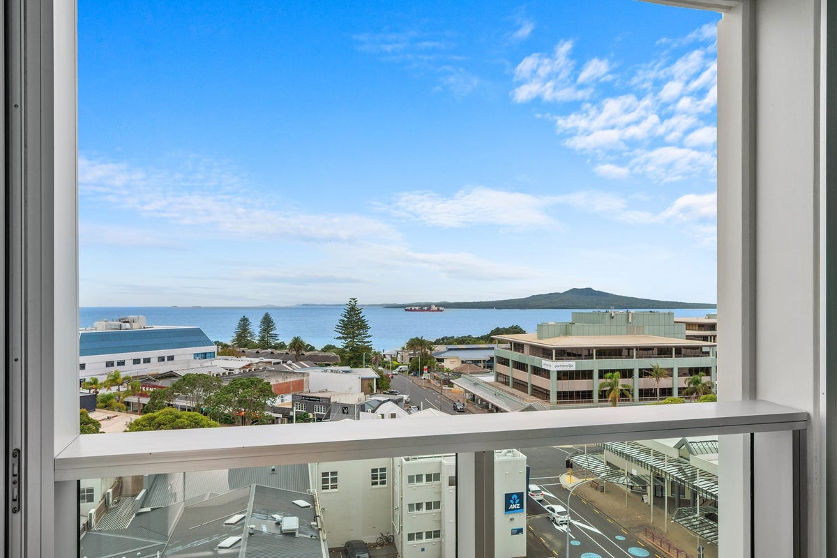 802/3 Northcroft Street, Takapuna, Auckland - Carousel 2