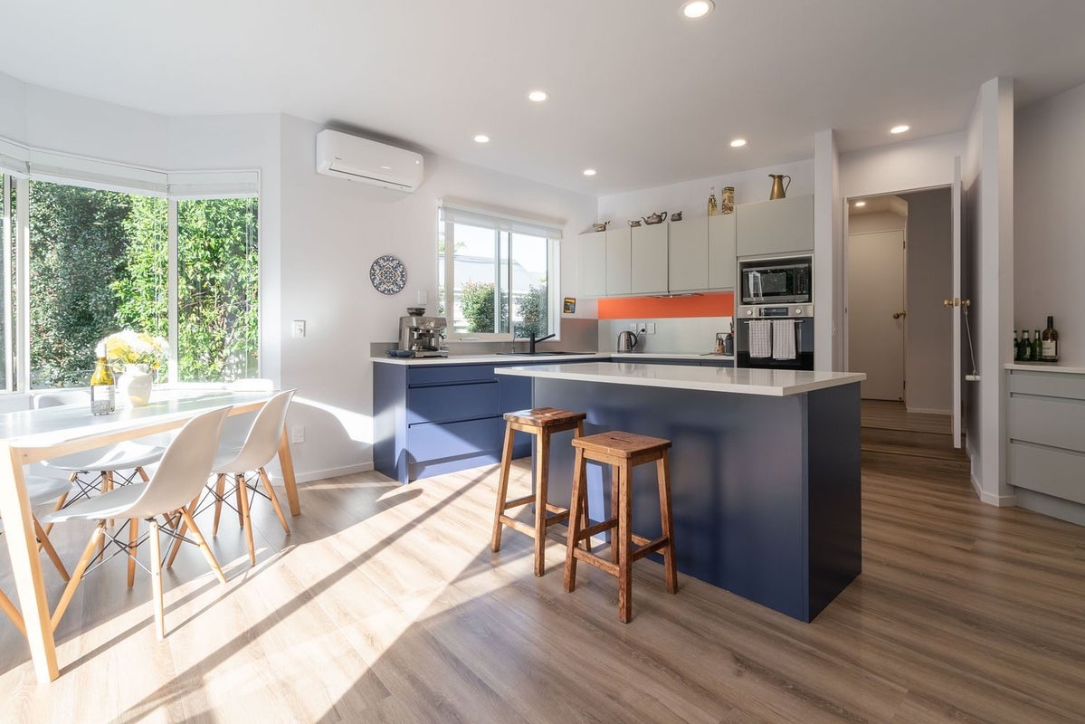 3/19 Rodney Road, Northcote Point, Auckland - Carousel 1
