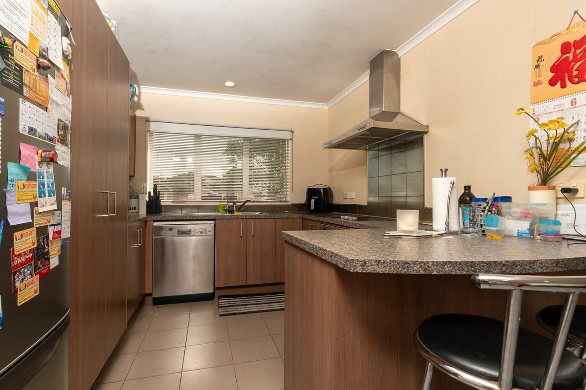 19 Foxlaw Street, Randwick Park, Auckland - Carousel 2