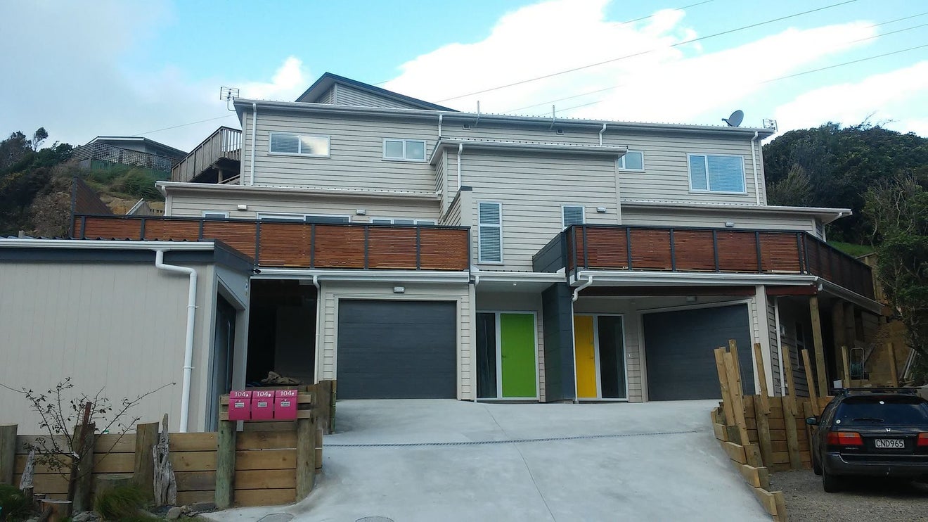 104C Glanmire Road, Newlands, Wellington - Carousel 1