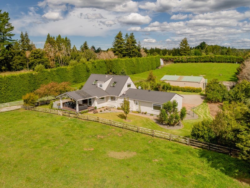 207C Peers Road, Omanawa, Tauranga - Carousel 1