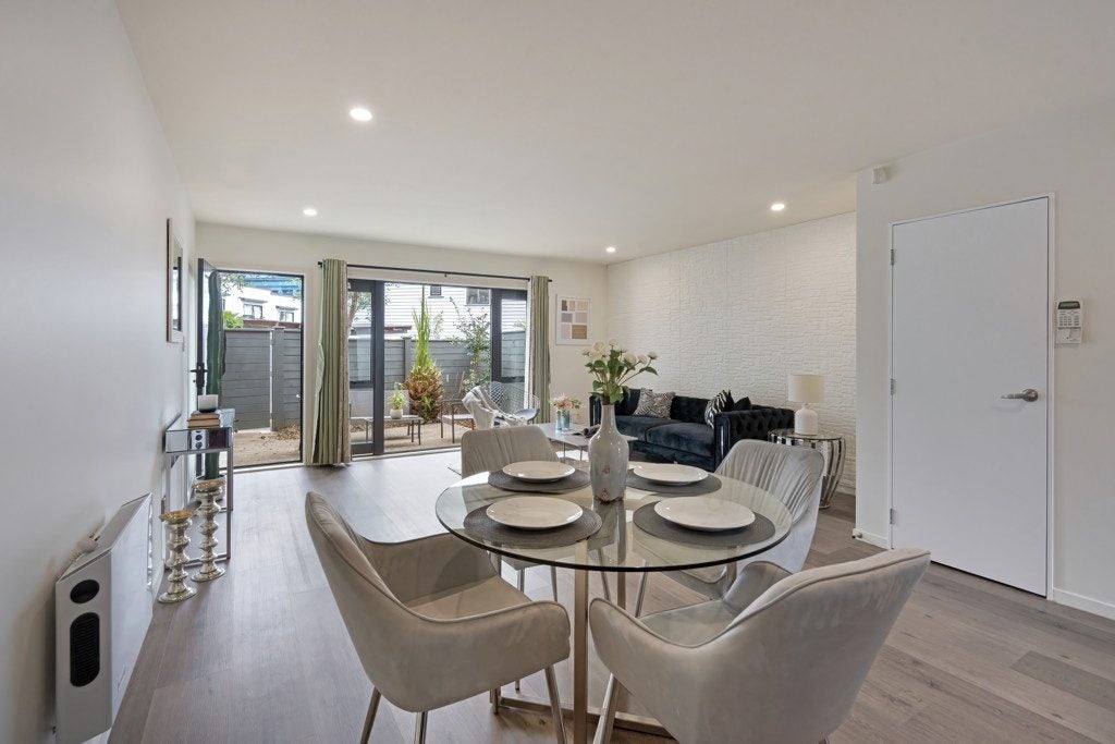 37/3 Burton Street, Grafton, Auckland - Carousel 1