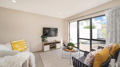 5 Els Close, Golflands, Auckland - Carousel 1