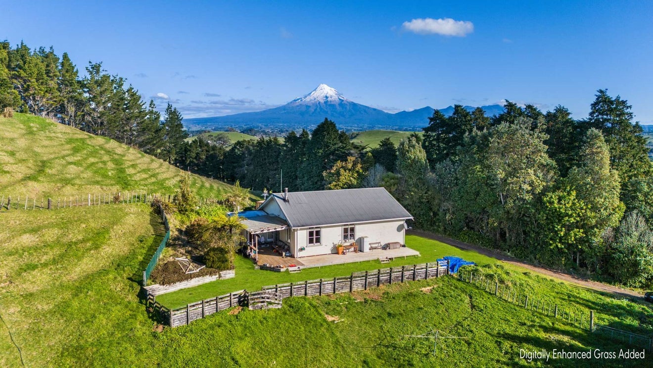 813 Wortley Road, Waiongana, Inglewood - Carousel 1