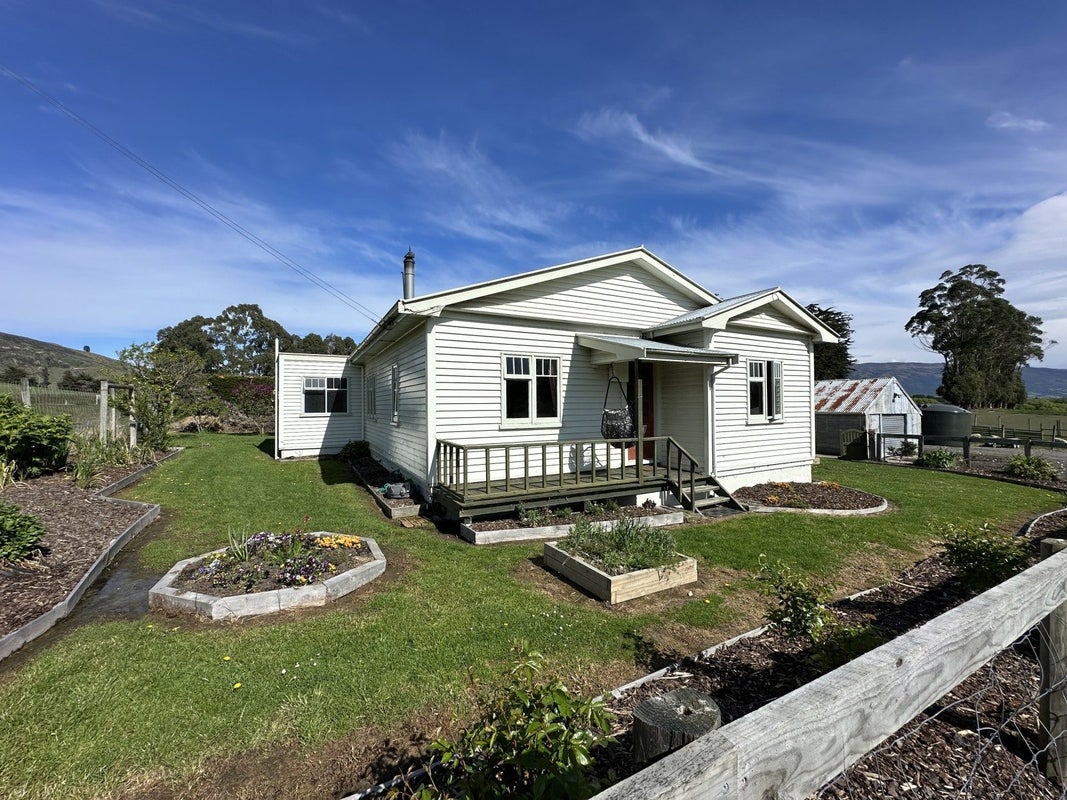 856 Allanton-Waihola Road, Allanton, Mosgiel - Carousel 2