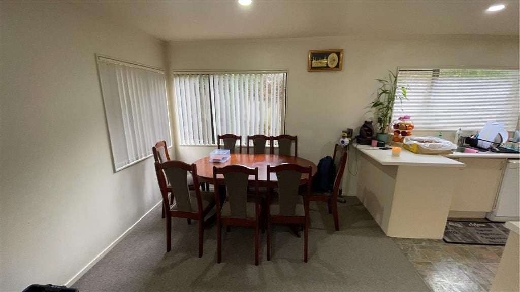 9J View Road, Glenfield, Auckland - Carousel 1