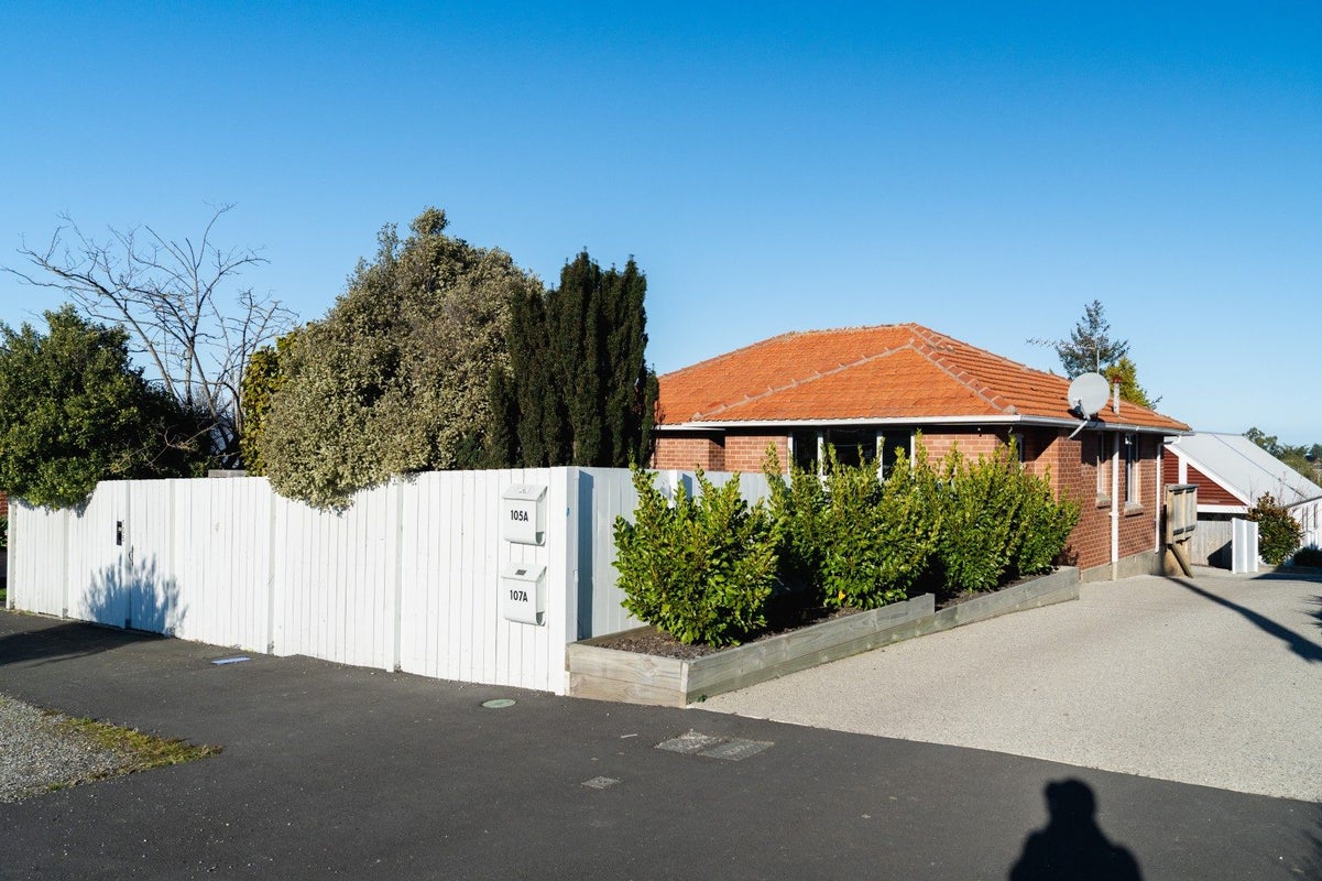 105 Main Road, Fairfield, Dunedin - Carousel 1