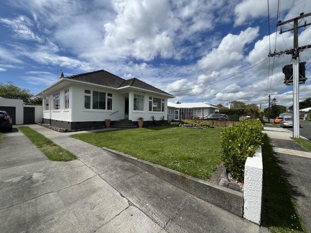 29 Tokomaru Street, Welbourn, New Plymouth - Carousel 1